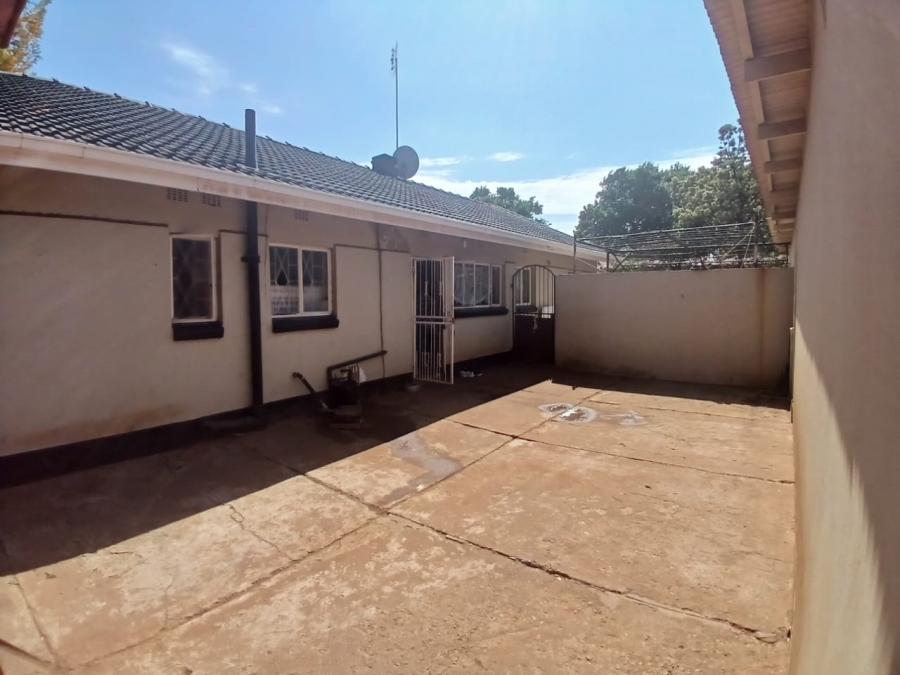 3 Bedroom Property for Sale in Stilfontein Ext 2 North West